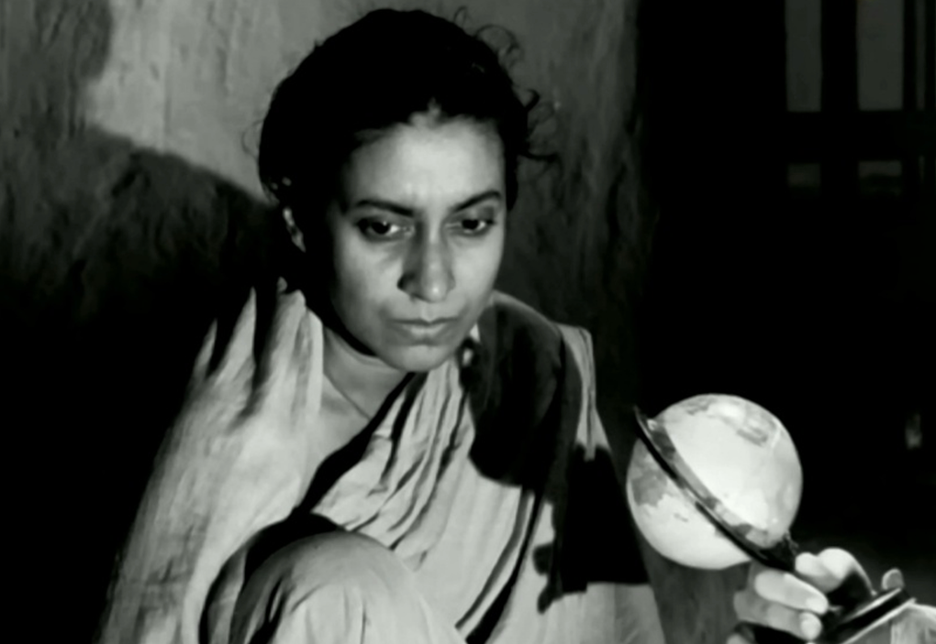 ENGL 222 Banerjee image